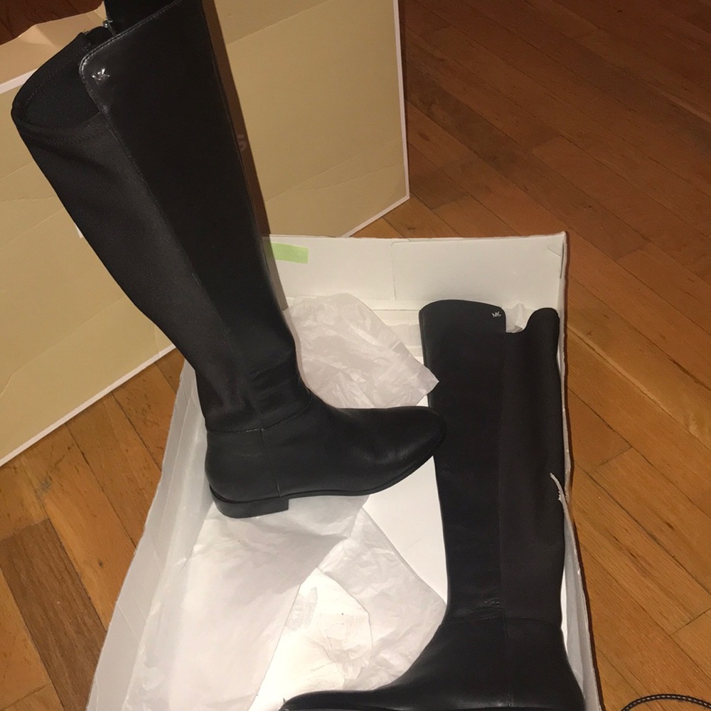 Micheal Kor Knee High Boots - Picture 3 of 4
